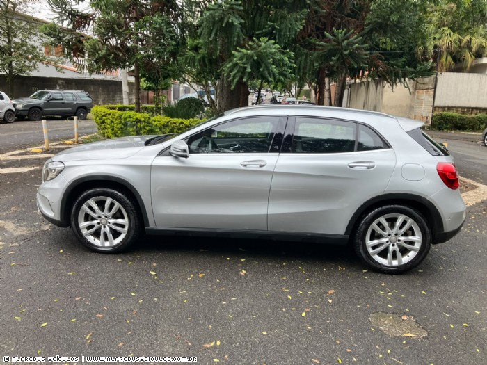 Mercedes-Benz GLA 200 ADVANCE 2016/2016